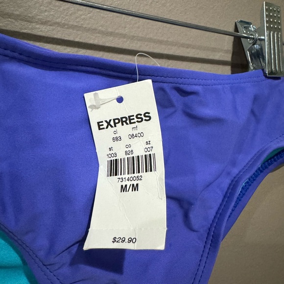 NWT medium express bikini bottoms - Picture 3 of 3